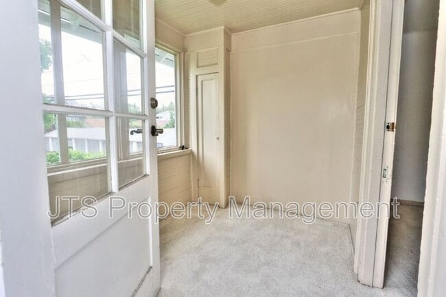 Building Photo - 2506 S St