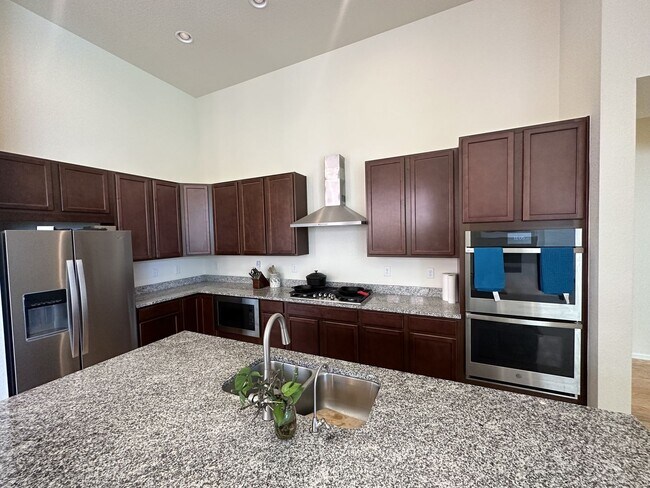 Building Photo - Modern 4-Bed Ranch in Erie with 13-Ft Ceil...
