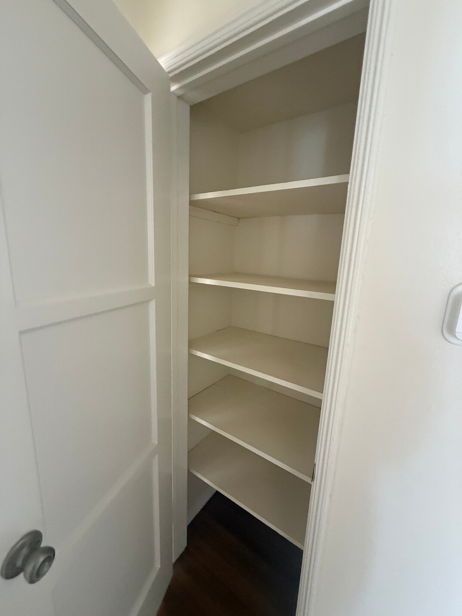 Linen Closet - 1332 S Cloverdale Ave