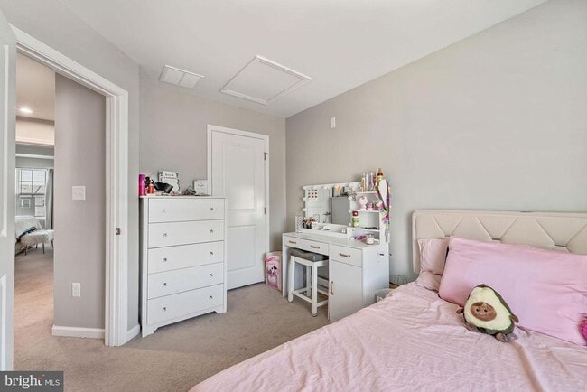 Building Photo - 205 Dalton Dr