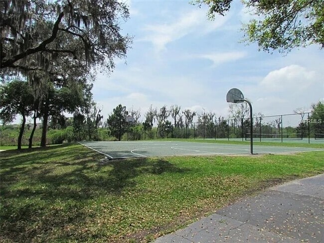 Building Photo - Elegant 4-bedroom 3-bathroom Home in Windermere