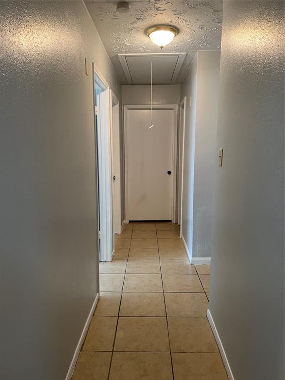 Building Photo - 12827 Hill Branch Dr