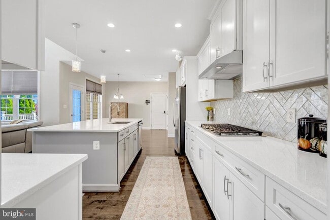 Building Photo - 23311 Silcott Woods Terrace