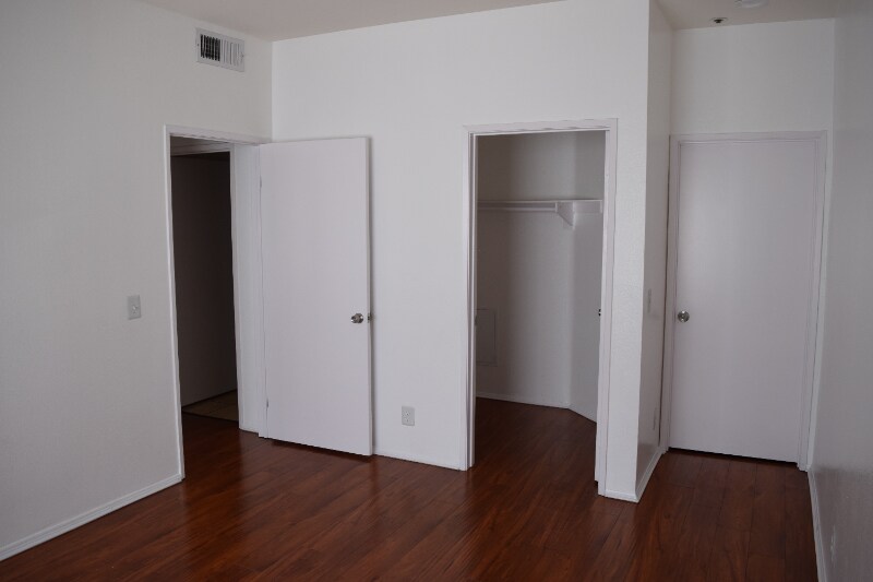 Building Photo - 444 S Occidental Blvd