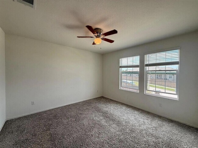 Building Photo - 1216 Blackhaw Ln