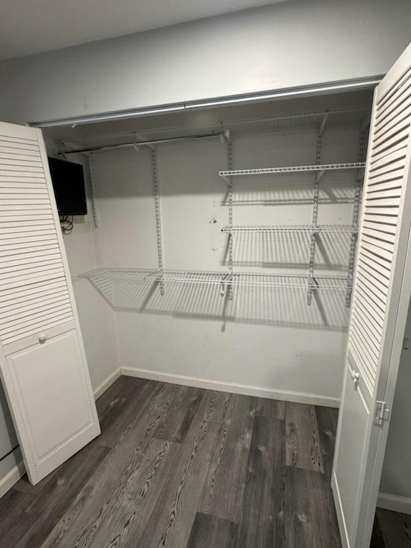 Building Photo - 30 Parish Pathe