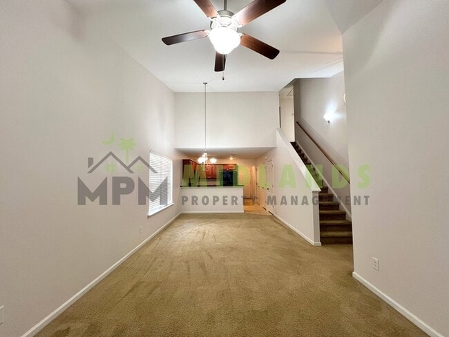 Building Photo - 407 Barnet Ct