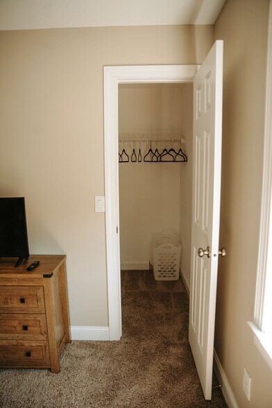 Building Photo - 4414 Piedmont Trace Dr