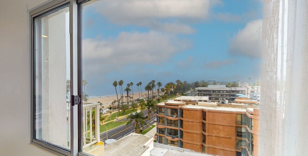 Building Photo - 101 California Ave