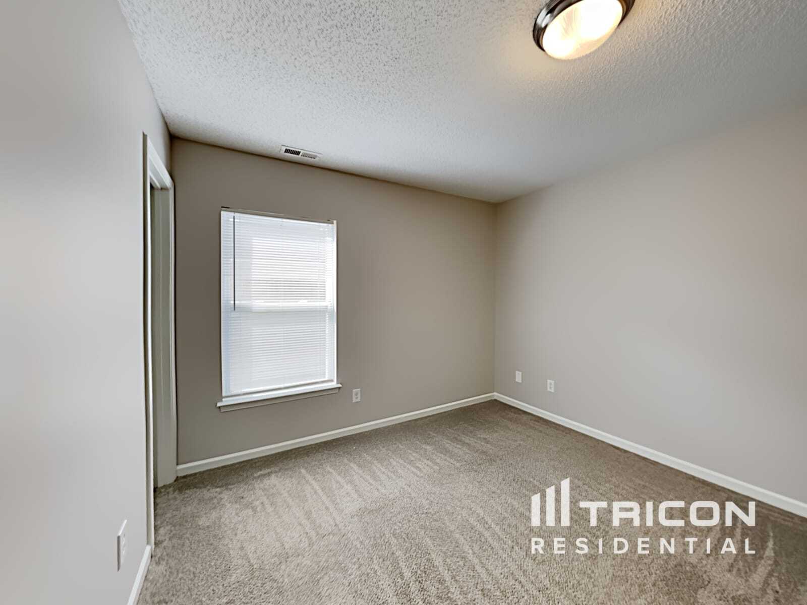 Building Photo - 345 Hunslet Cir