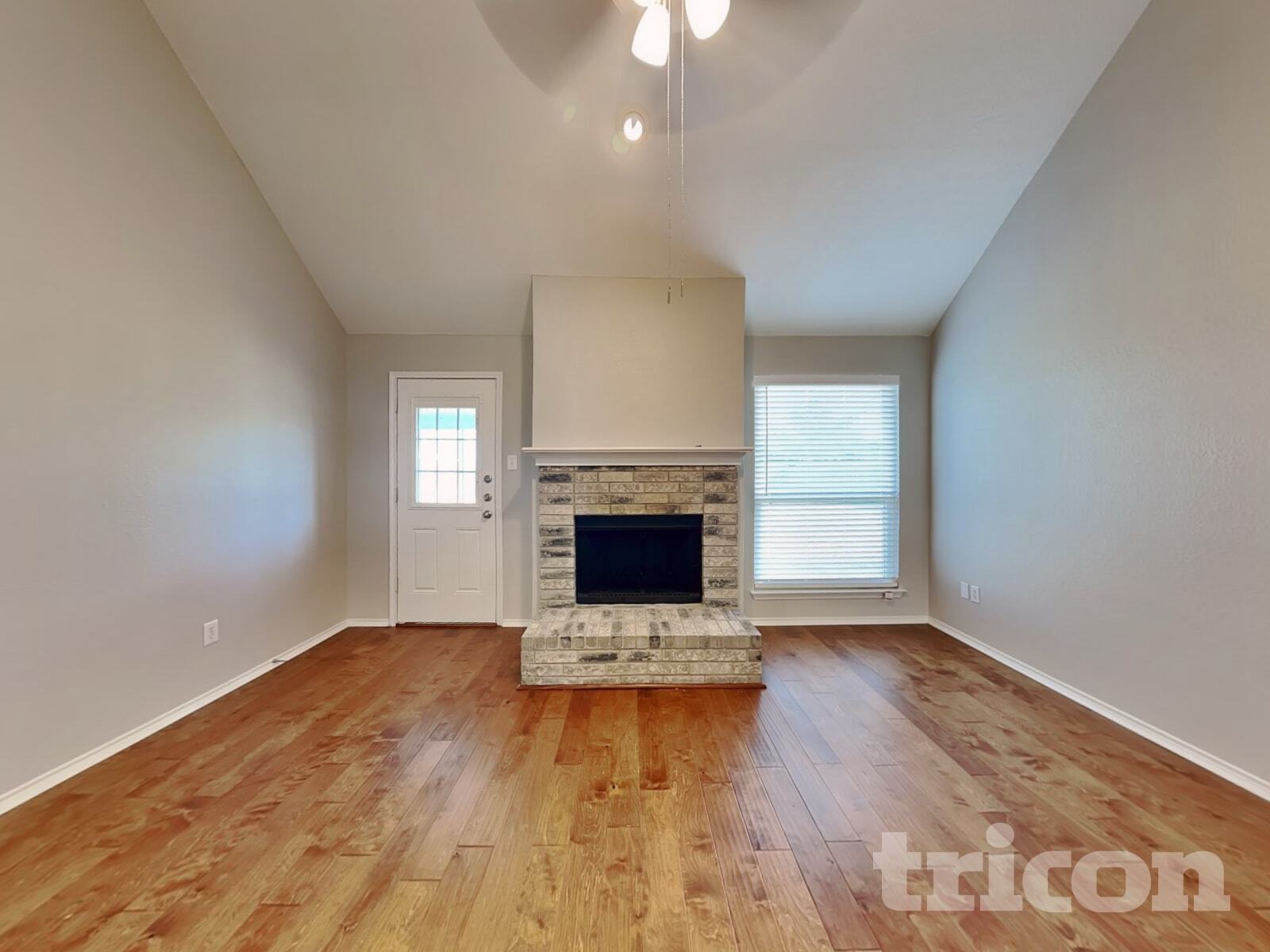 Building Photo - 919 Bermuda St