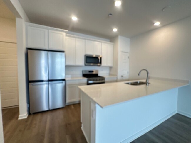 Building Photo - 2274 Barbera Dr