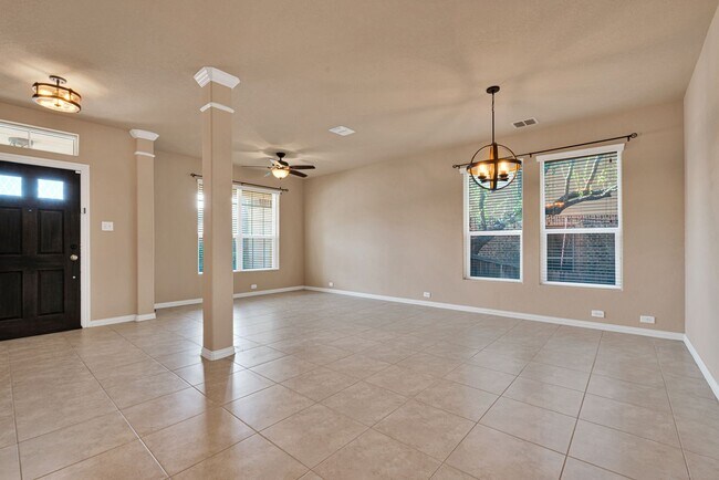 Building Photo - 3303 Cherokee Cove