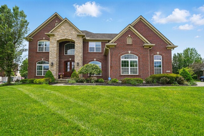 Primary Photo - Five Bedroom House in Deerfield Township!