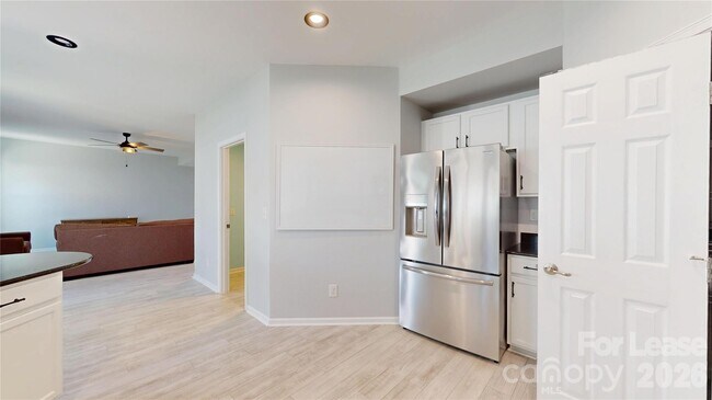 Building Photo - 10848 Tailwater St