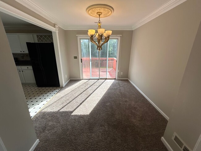 Building Photo - 3 Bedroom | 2.5 Bathroom Raleigh Home with...