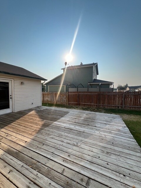 Building Photo - 3 Bed 2 Bath in Nampa!