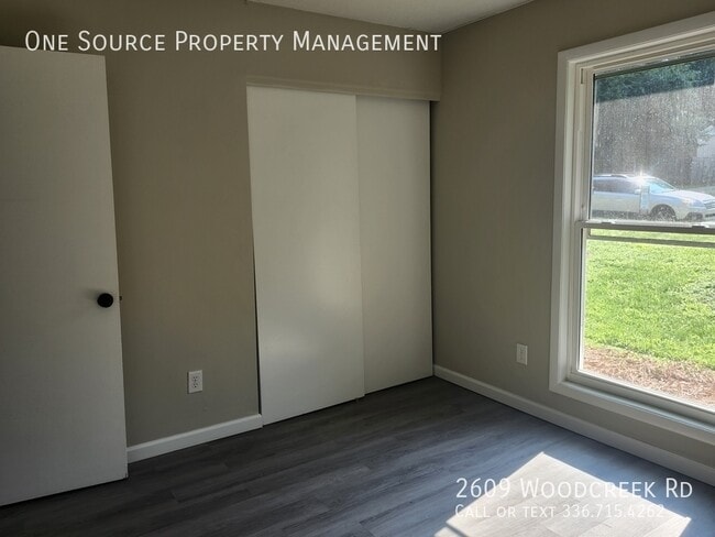 Building Photo - 2609 Woodcreek Rd
