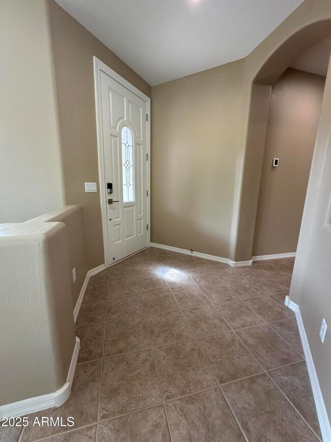 Building Photo - 11489 E Raintree Dr