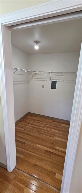 Building Photo - 200 Ledgewood Dr