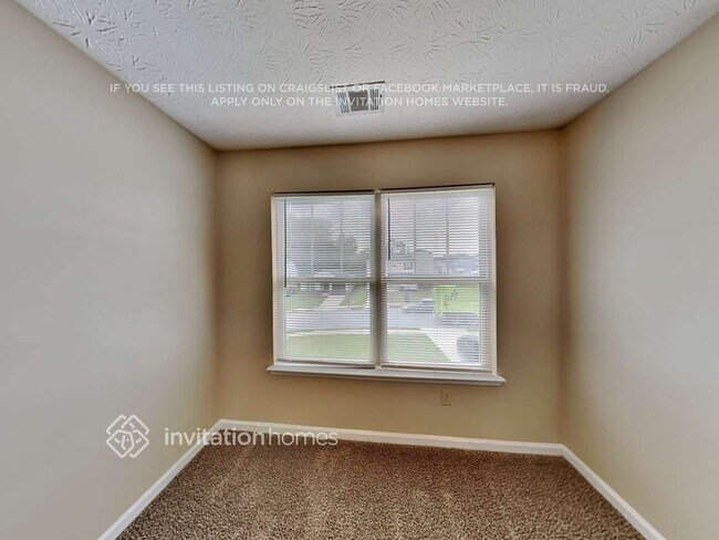 Building Photo - 517 Brady Dr