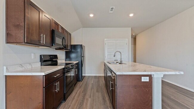 Building Photo - 2525 E Fox Mdw St