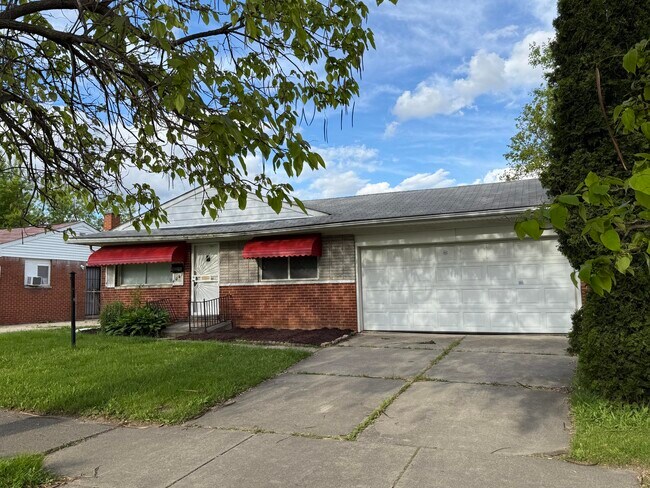 Building Photo - 4047 Burton St
