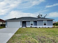 Building Photo - 25442 Doredo Dr