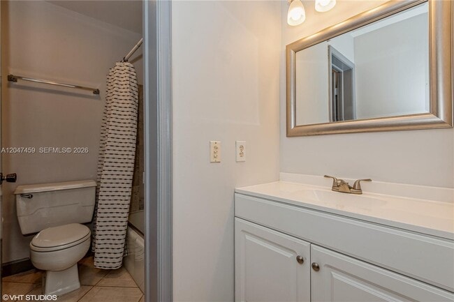 Building Photo - 6209 Bay Club Dr