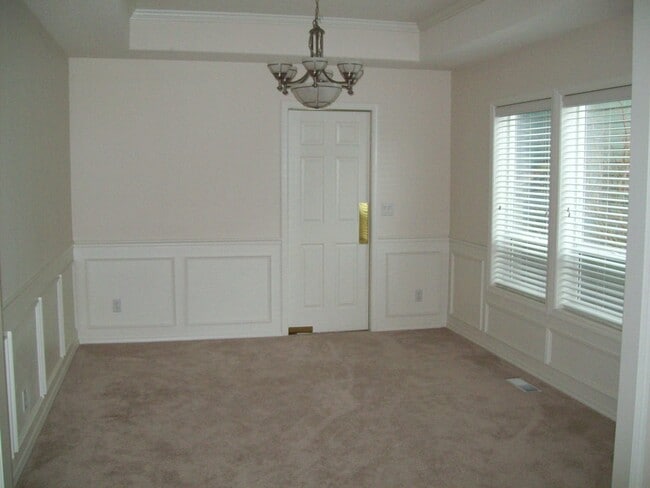 Building Photo - 12556 NW Brimpton Ct