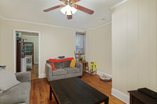 Building Photo - 147 Fountain St