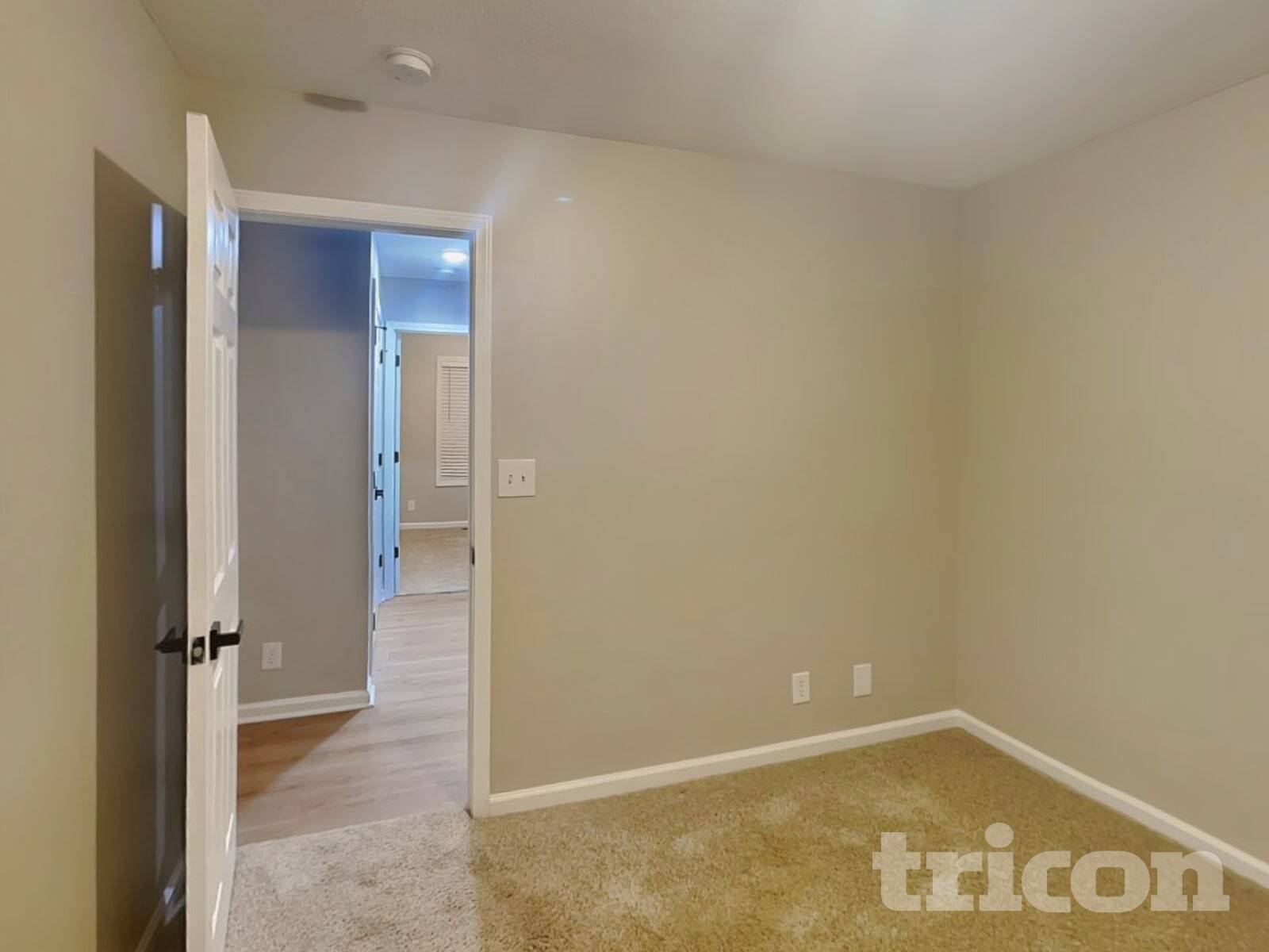 Building Photo - 252 Senator Dr