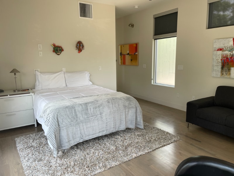 Building Photo - 402 Harrison St