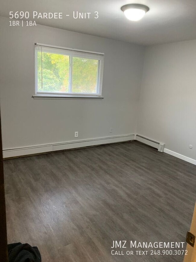 Building Photo - 5690 Pardee-Unit 3