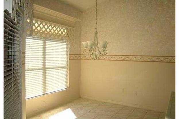 Building Photo - 9338 Palm Haven Ct
