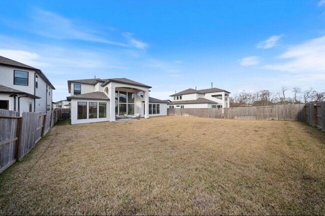 Building Photo - 9018 Orchard Cv
