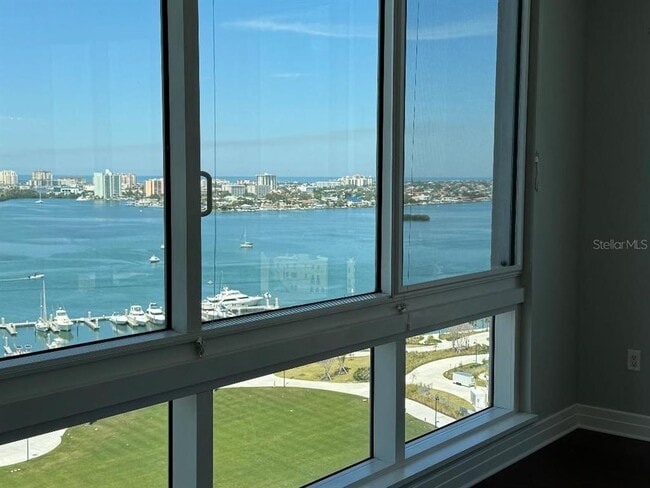 Building Photo - 331 Cleveland St