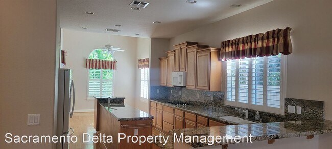 Building Photo - 2 br, 2 bath House - 2534 Heritage Park Lane