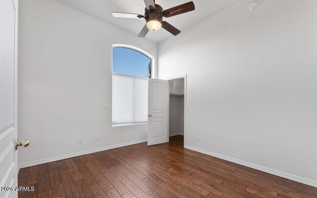 Building Photo - 1617 E Tierra Buena Ln