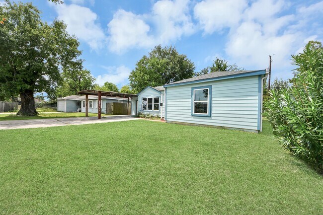 Building Photo - 113 Obion Rd