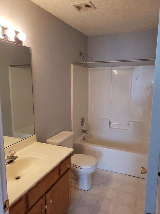 Building Photo - 9824 Aaronda Ct