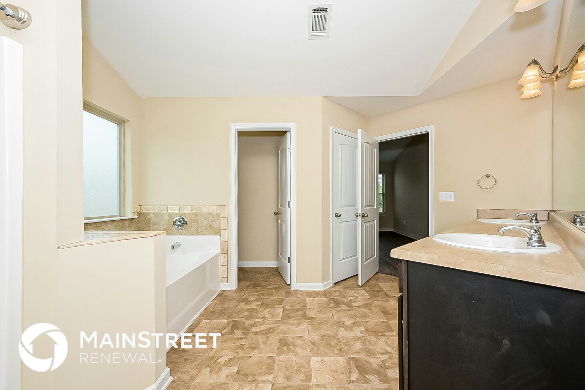 Building Photo - 9205 Altridge Dr