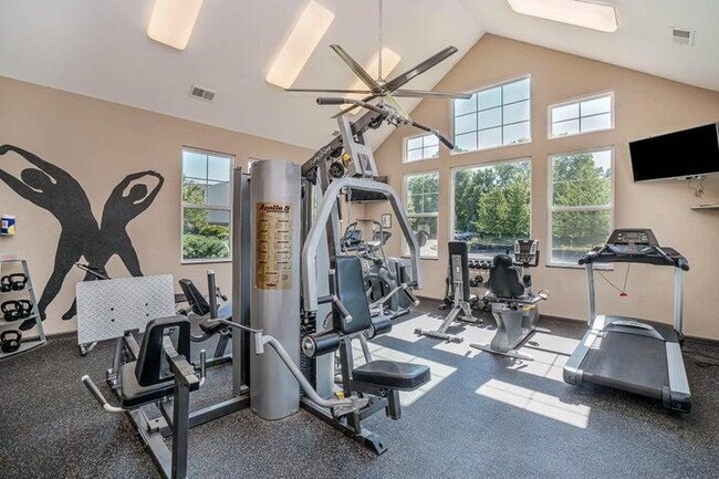 Building Photo - 2065 Timberwyck Ln