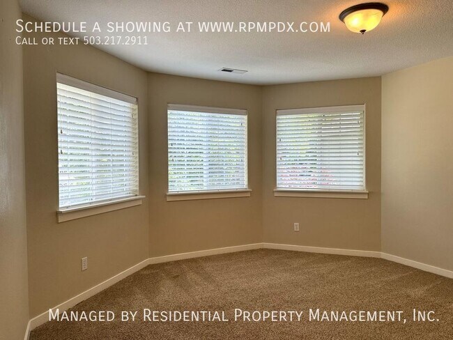 Building Photo - 12490 SW Winterview Dr