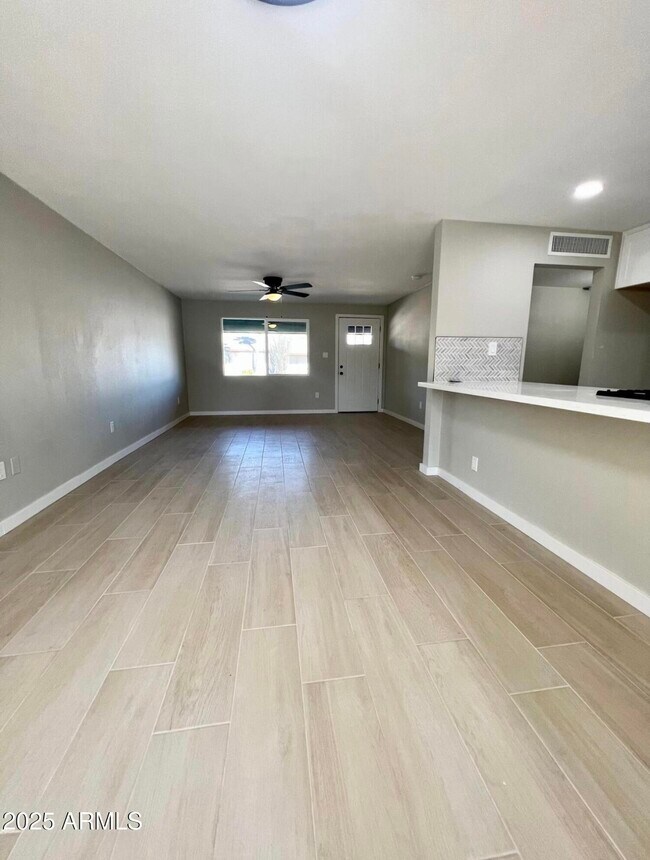 Building Photo - 3839 E Friess Dr