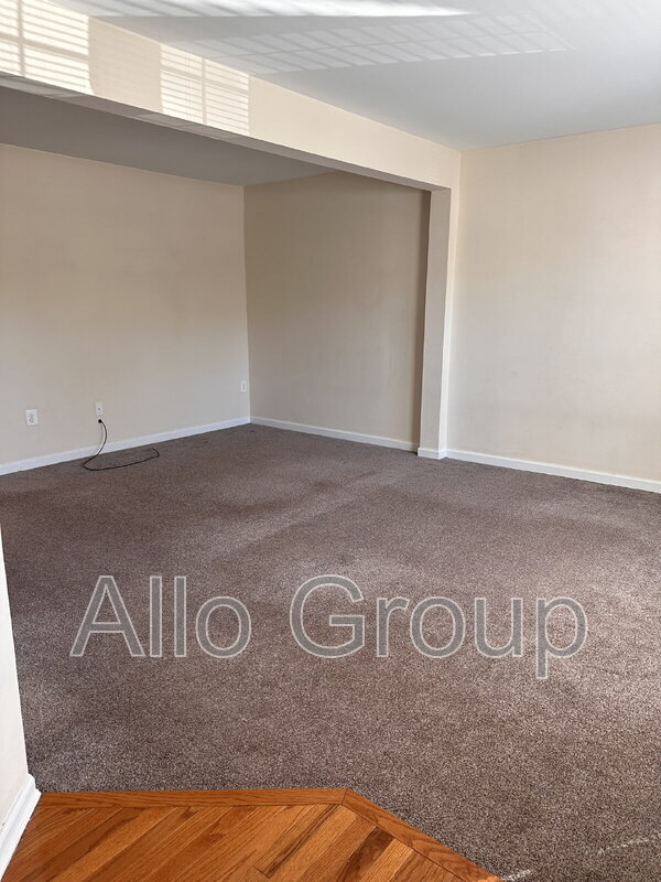 Building Photo - 51 N Bellwoode Dr