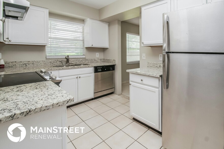 Building Photo - 6270 Sparling Hills Cir