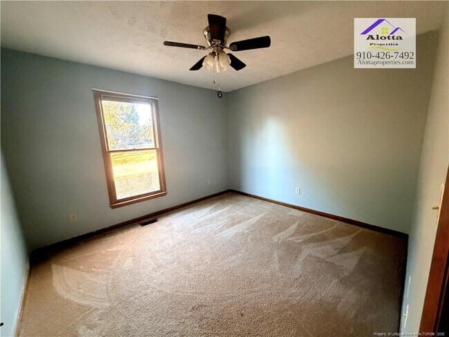 Building Photo - 1235 Wilderness Dr