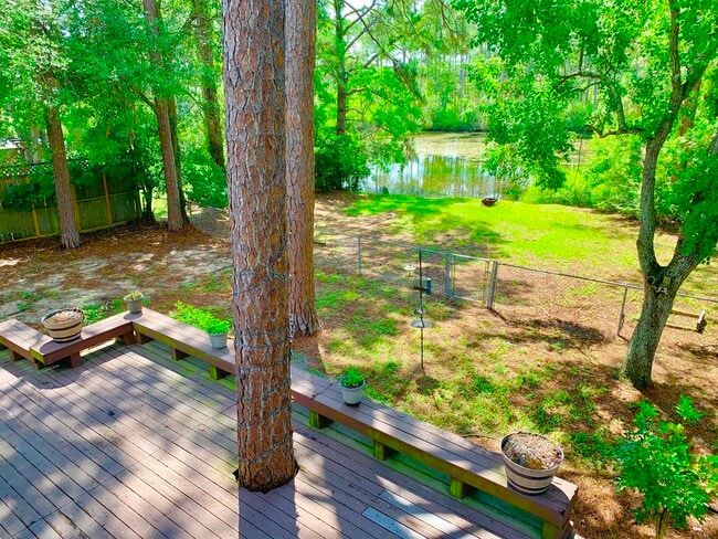 Building Photo - 317 Somerset Dr