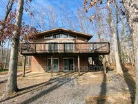 Building Photo - 3621 Lakeview Pkwy